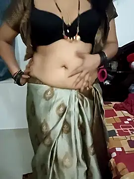 Snapshot of Niharika555 chatting on April 2026 06:45:01 PM Niharika555 online show from April 2026 06:45:01 PM