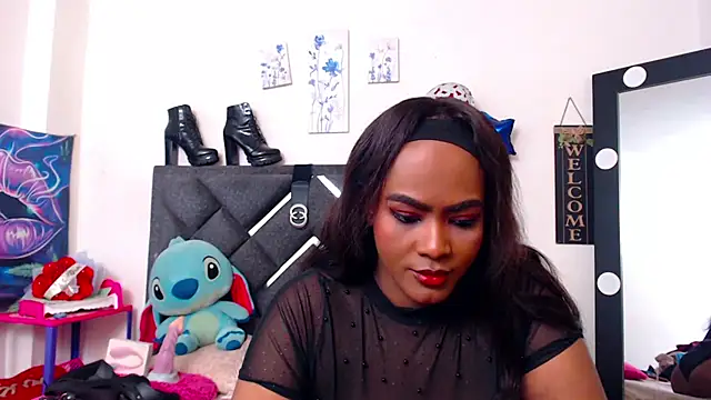 NatashaBella online show from November 2025 07:50:02 PM