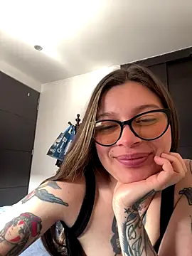 KoraSweett online show from January 2026 07:05:02 PM