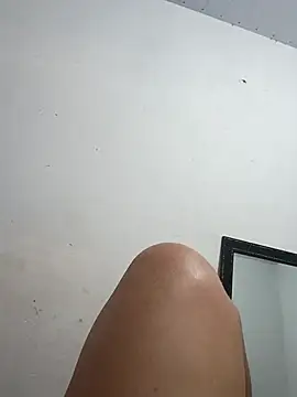 Snapshot of reguetones92 chatting on September 2025 07:39:02 PM reguetones92 online show from September 2025 07:39:02 PM