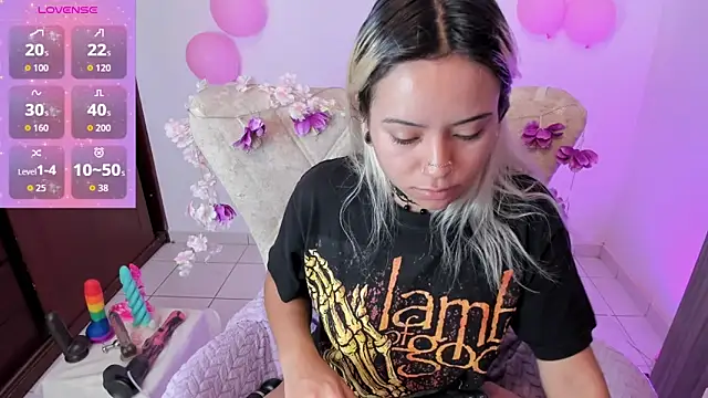 Nataliahenao69 online show from October 2025 03:24:01 PM