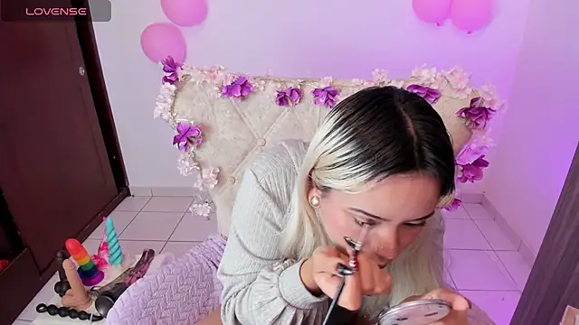 Nataliahenao69 online show from November 2025 03:11:01 PM