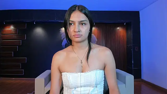 Snapshot of AidaJones chatting on September 2025 12:20:01 PM AidaJones online show from September 2025 12:20:01 PM
