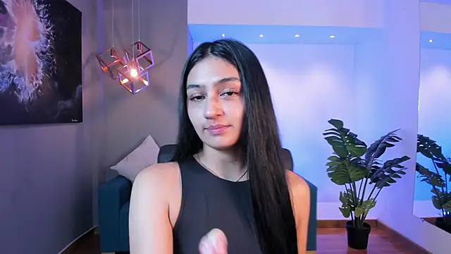 Snapshot of AidaJones chatting on October 2025 11:21:02 AM AidaJones online show from October 2025 11:21:02 AM