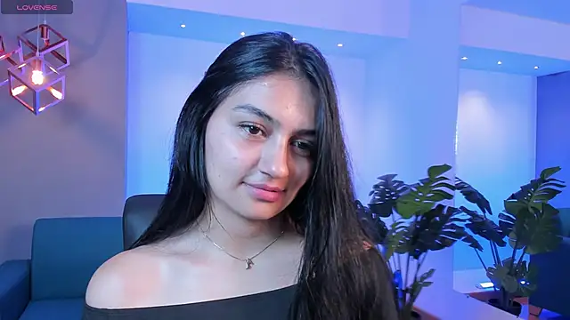 Snapshot of AidaJones chatting on October 2025 12:04:02 PM AidaJones online show from October 2025 12:04:02 PM