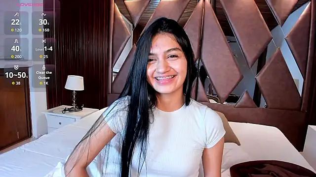 Snapshot of AidaJones chatting on March 2026 11:24:02 AM AidaJones online show from March 2026 11:24:02 AM