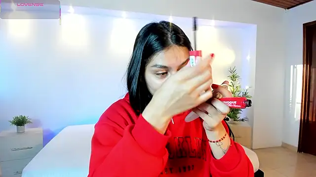 Snapshot of AidaJones chatting on March 2026 11:36:01 AM AidaJones online show from March 2026 11:36:01 AM