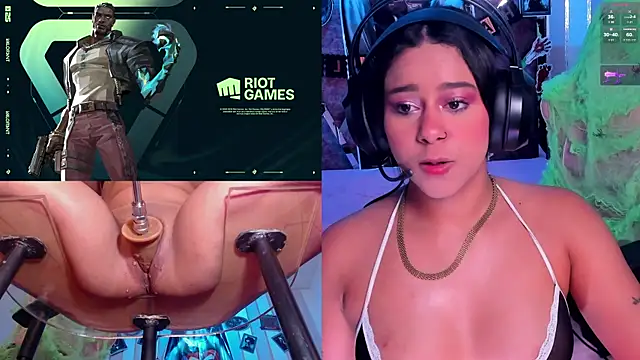 Snapshot of Gina_Kurt chatting on October 2025 03:18:02 AM Gina Kurt online show from October 2025 03:18:02 AM