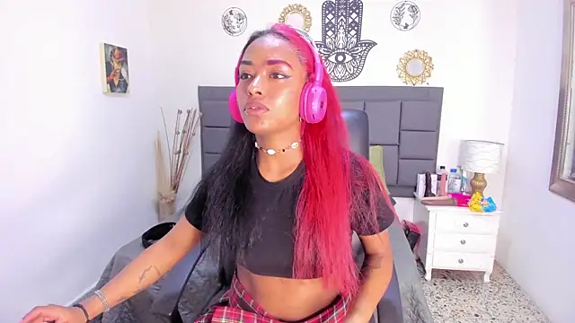 summer williams18 online show from January 2026 01:36:01 PM