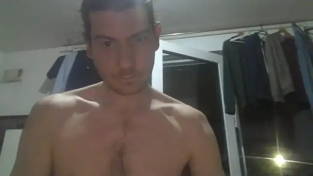 Snapshot of captainckring chatting on April 2026 12:20:02 AM captainckring online show from April 2026 12:20:02 AM