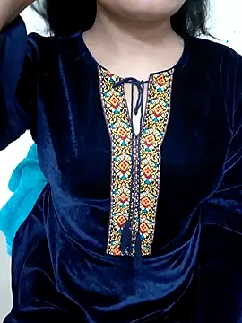 Snapshot of Aavya_007 chatting on October 2025 03:32:01 AM Aavya 007 online show from October 2025 03:32:01 AM