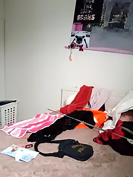 Snapshot of Wilsonn86 chatting on February 2026 08:51:01 AM Wilsonn86 online show from February 2026 08:51:01 AM