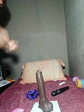 khetyvile online show from November 2025 08:14:01 PM