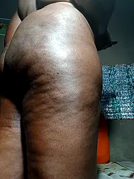 Snapshot of khetyvile chatting on April 2026 08:12:02 PM khetyvile online show from April 2026 08:12:02 PM