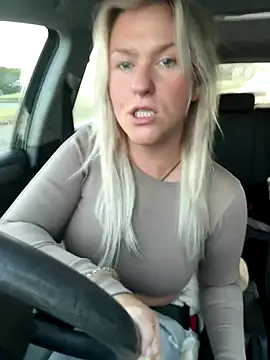 Charleigh xx online show from September 2025 05:51:02 AM