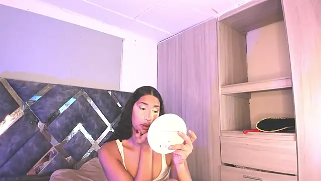 candice777 online show from September 2025 01:23:02 PM