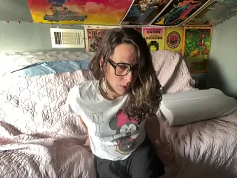 mayra mayhem online show from January 2026 03:39:02 PM