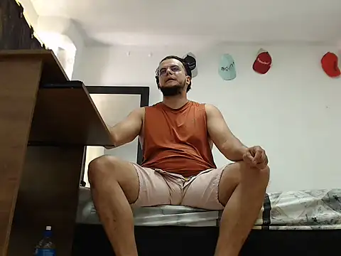 Snapshot of cloudsxxx chatting on July 2026 03:50:02 PM cloudsxxx online show from July 2026 03:50:02 PM