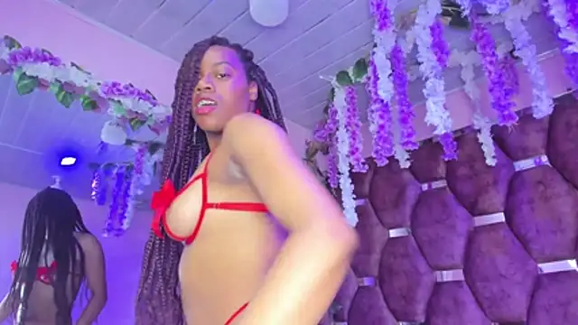 Thiana Taylor online show from December 2025 07:41:02 PM