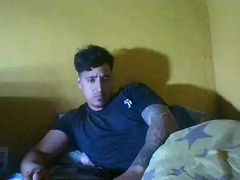 Snapshot of RVJM chatting on October 2025 03:23:02 AM RVJM online show from October 2025 03:23:02 AM