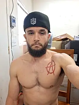 Snapshot of Paidbat chatting on April 2026 11:33:02 PM Paidbat online show from April 2026 11:33:02 PM