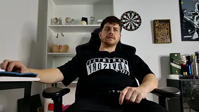 aaron nvk online show from February 2026 05:38:01 AM