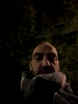 Snapshot of goncas23 chatting on October 2025 03:26:02 AM goncas23 online show from October 2025 03:26:02 AM