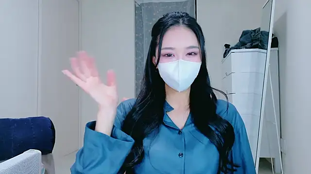 ramuchan desu online show from April 2026 12:15:01 AM