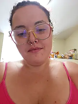 Snapshot of nuttiebuddy1 chatting on September 2025 07:35:02 PM nuttiebuddy1 online show from September 2025 07:35:02 PM