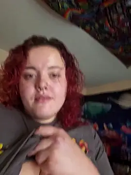 Snapshot of nuttiebuddy1 chatting on September 2025 05:02:02 PM nuttiebuddy1 online show from September 2025 05:02:02 PM