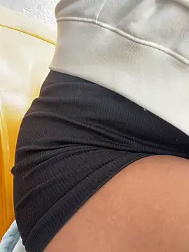 Sarahcutexoxox online show from September 2025 02:50:01 PM