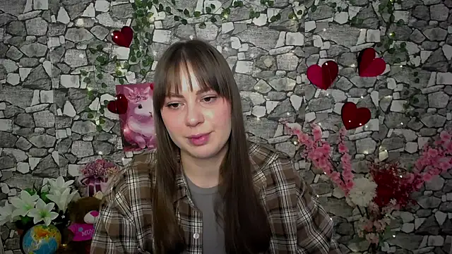 Amanda Bright  online show from November 2025 07:39:01 AM