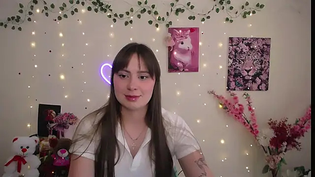 Snapshot of Amanda_Bright_ chatting on June 2026 09:50:01 AM Amanda Bright online show from June 2026 09:50:01 AM