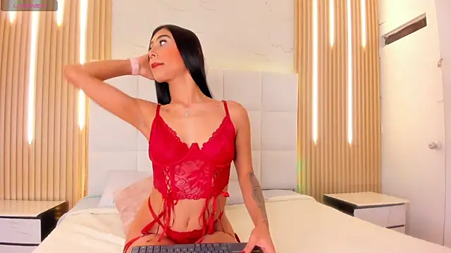 Elody rousse online show from December 2025 11:59:01 AM