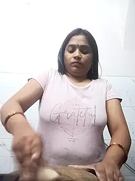 Trisha 71 online show from November 2025 02:40:02 PM