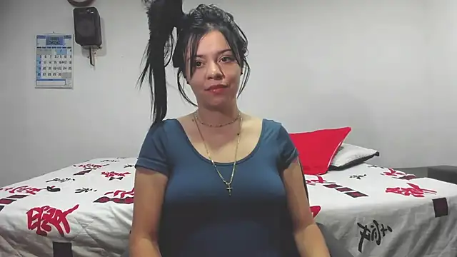 Snapshot of KATA_BLONDE chatting on April 2026 06:46:02 PM KATA BLONDE online show from April 2026 06:46:02 PM