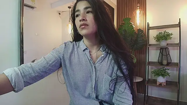 Snapshot of Lia_Mar_ chatting on September 2025 01:27:01 PM Lia Mar online show from September 2025 01:27:01 PM