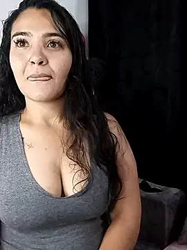 Snapshot of meli__brown chatting on September 2025 04:36:02 AM meli brown online show from September 2025 04:36:02 AM