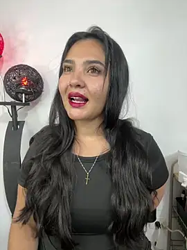 Snapshot of meli__brown chatting on March 2026 05:44:01 AM meli brown online show from March 2026 05:44:01 AM