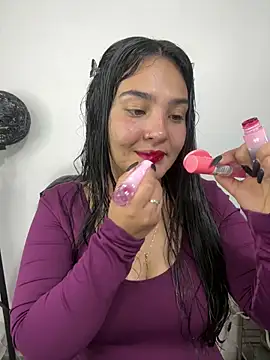 Snapshot of meli__brown chatting on March 2026 03:54:01 AM meli brown online show from March 2026 03:54:01 AM