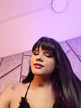 Snapshot of NATASHAA_WINZ chatting on July 2026 05:32:02 AM NATASHAA WINZ online show from July 2026 05:32:02 AM