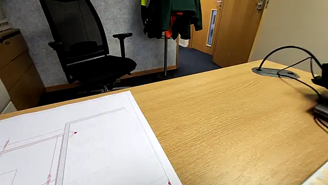 Oorse1966 online show from October 2025 12:51:01 PM