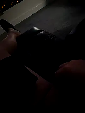 Snapshot of Oorse1966 chatting on February 2026 09:44:01 PM Oorse1966 online show from February 2026 09:44:01 PM