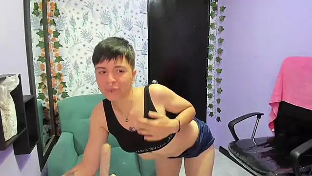  Hannah Hot online show from October 2025 02:03:02 AM