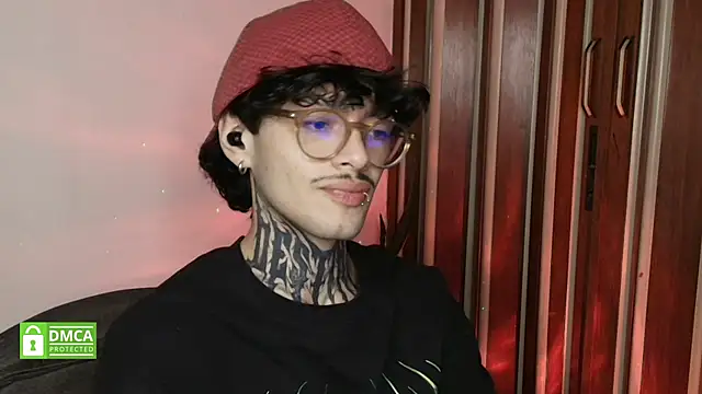 Mihail leroy online show from February 2026 11:31:02 PM