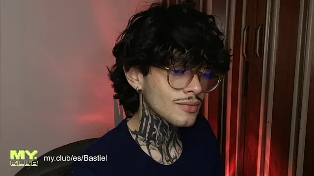 Snapshot of Mihail_leroy chatting on March 2026 01:40:02 AM Mihail leroy online show from March 2026 01:40:02 AM