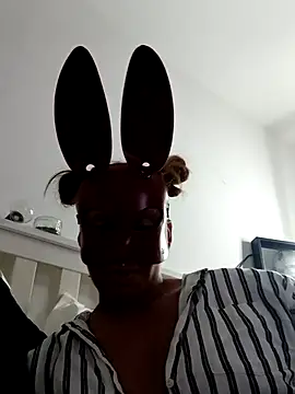 Snapshot of LightskinBumpa chatting on October 2025 12:41:02 AM LightskinBumpa online show from October 2025 12:41:02 AM