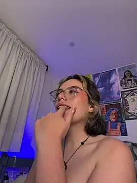 Snapshot of Katheerine chatting on April 2026 04:46:01 AM Katheerine online show from April 2026 04:46:01 AM