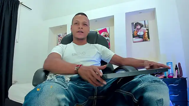 Ricky Owens1 online show from December 2025 07:52:01 PM