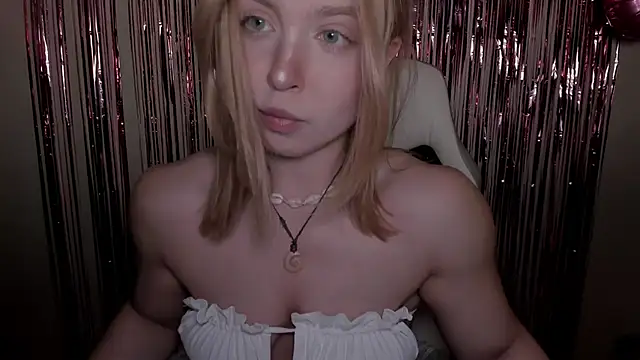 VanillaLivitski online show from September 2025 03:55:01 PM